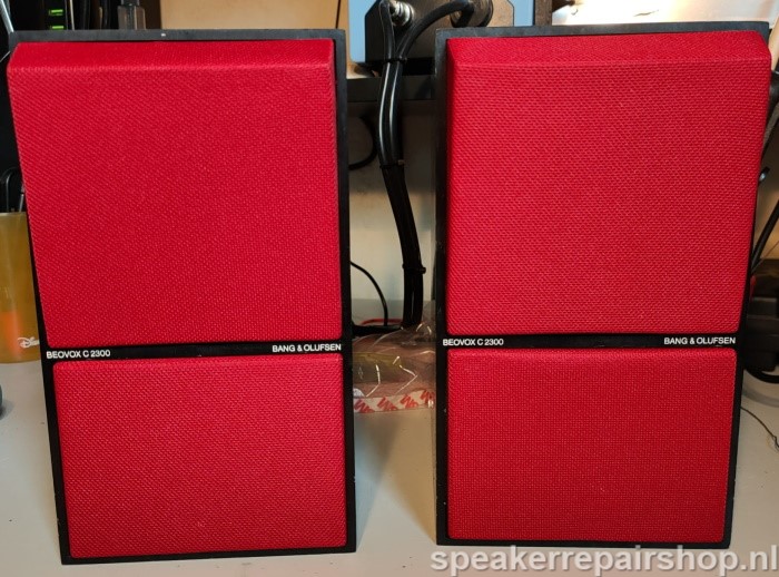 Bang & Olufsen Beovox C2300 with a new (colorful) grille
