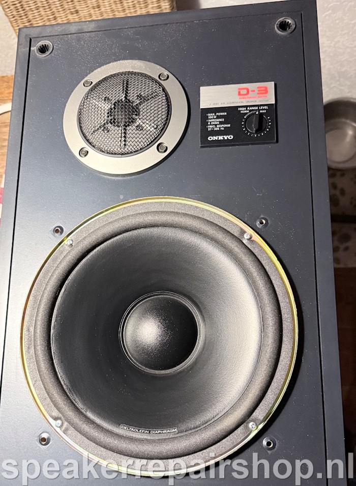 Onkyo D-3 speaker, woofer has been mounted with a new foam surround